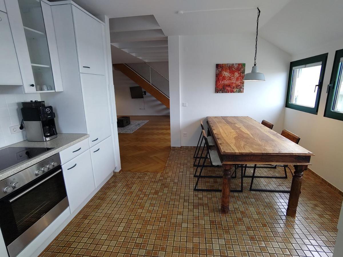 Loft 29 *